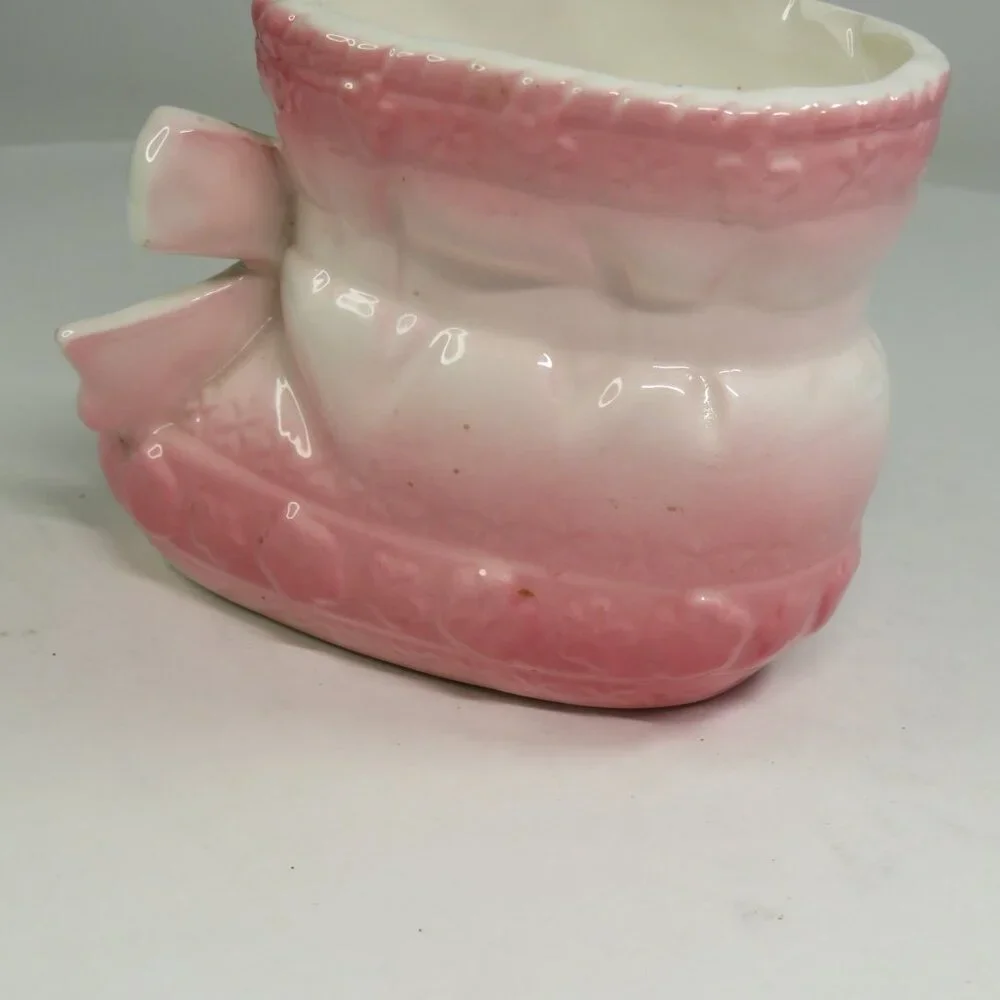 Baby Girl Pink Vintage Gift Set Ceramic Shoe Planter, (5) Blankets, Mittens